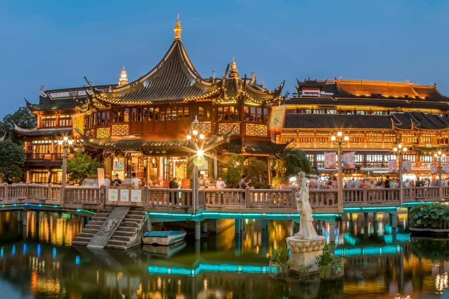 Shanghai:Old Town, Yu Garden, Zhujiajiao Water Town Bus Tour - The one-hour ride to Zhujiajiao
