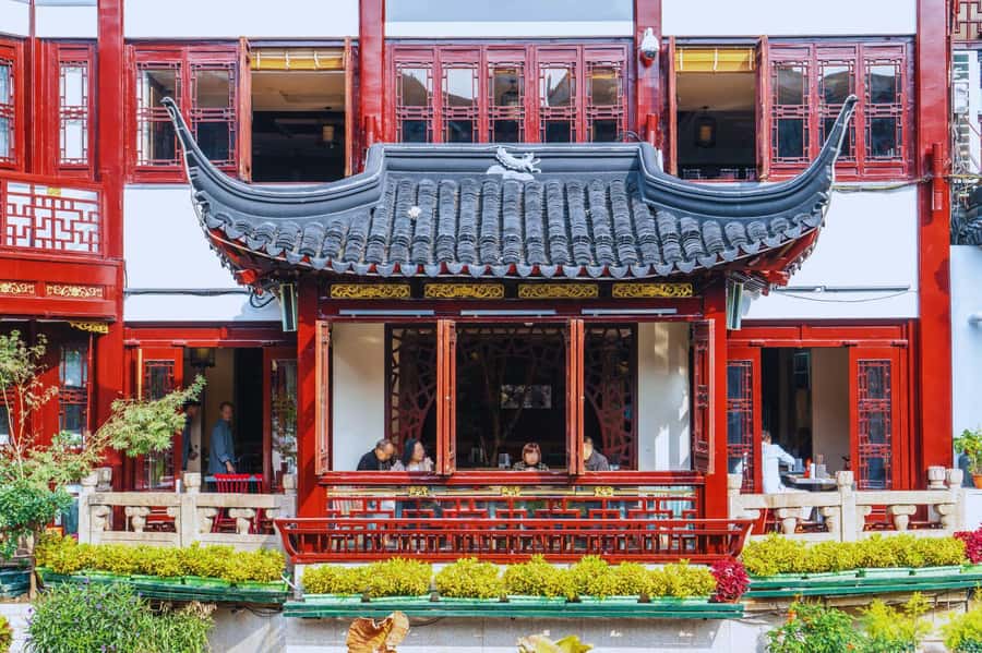 Shanghai:Old Town, Yu Garden, Zhujiajiao Water Town Bus Tour - A light Shanghai-style lunch at about 12:30 PM