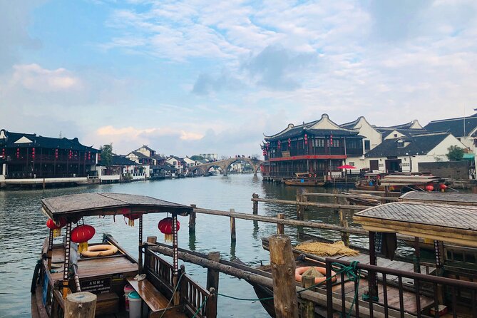 Shanghai Private Tour: Zhujiajiao Water Town and Boat Ride - Price and what you receive for $148