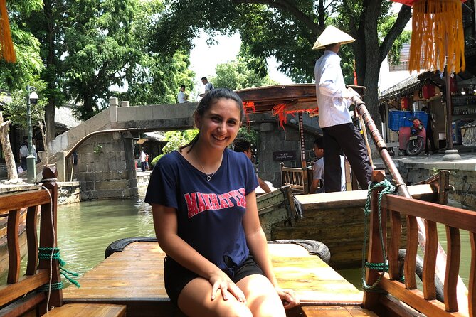 Shanghai Private Tour: Zhujiajiao Water Town and Boat Ride - First steps through the 1,700-year-old town