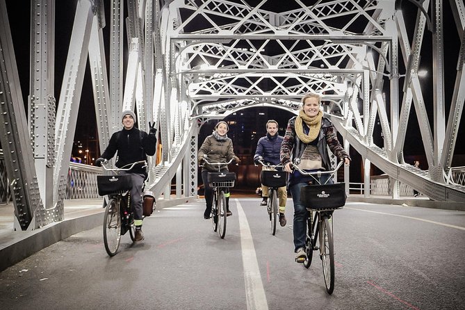 Shanghai Small-Group Night Tour by Bike - What the four-hour format gives you