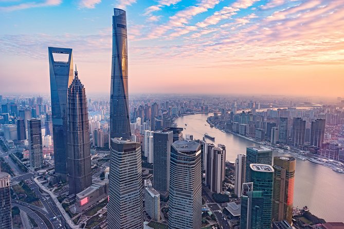 Shanghai Tower Admission Ticket - What the 18-meter-per-second elevator adds