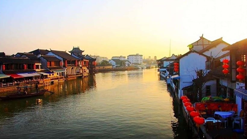 Shanghai: Zhujiajiao Private Tour w/ Boat Ride & Garden - What the five-hour schedule really gives you