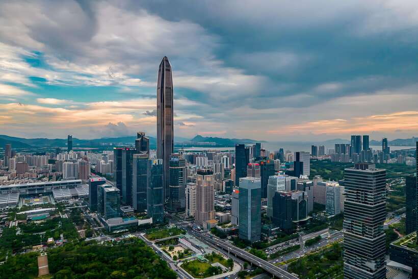ShenZhen: Tallest Building with Luxury Meal on Highest Floor - Key points at a glance