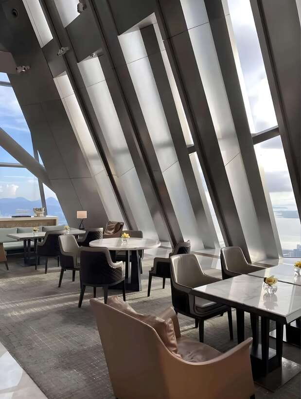 ShenZhen: Tallest Building with Luxury Meal on Highest Floor - Should you book Ping An Finance Center with the seafood meal?