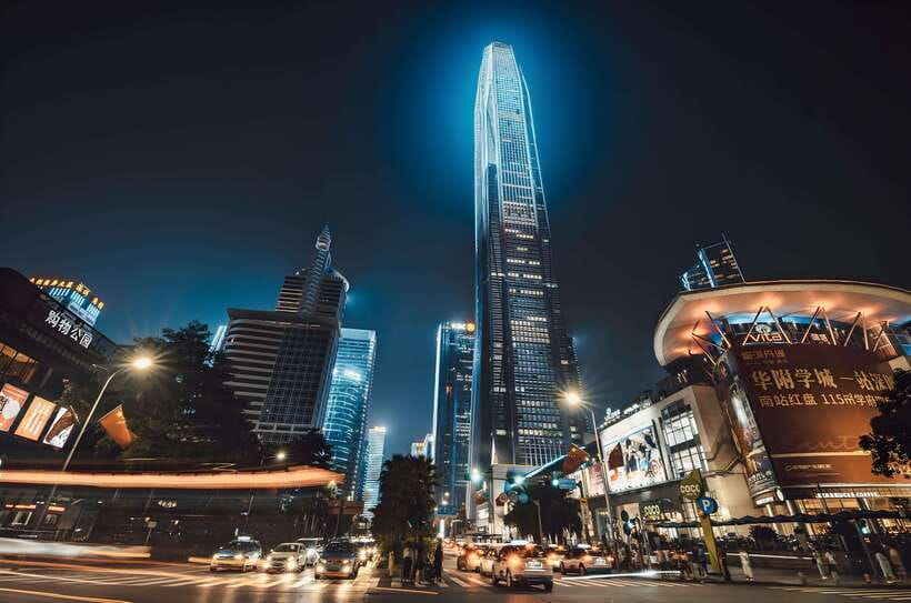 ShenZhen: Tallest Building with Luxury Meal on Highest Floor - Reaching the 118th floor
