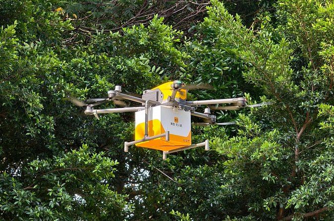 Shenzhen Tech Tour: Robotaxi, Drone Delivery & Innovation Demos - OCT Harbour: one hour among China’s leading brands