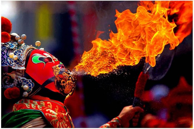 Sichuan Culture Opera Show in Chengdu - The 90-minute program: many acts, one fast pace