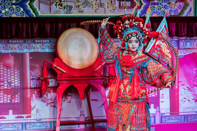 Sichuan Opera Show with Hotel Pickup - Who will enjoy this Chengdu performance