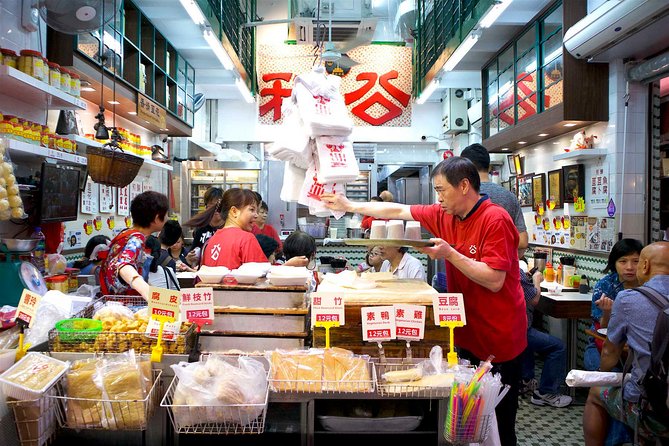 Small Group Kowloon Michelin Rated Street Food and Culture Tour - Why this tour works as a first look at Kowloon