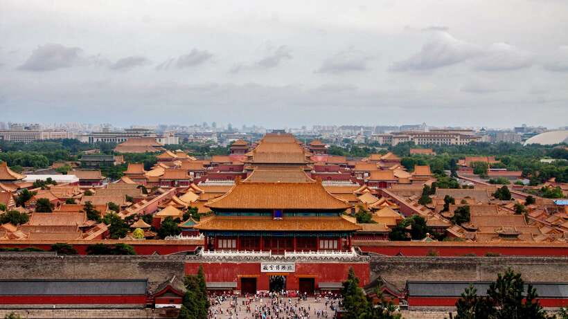 Summer Palace Guided Tours with Options or Ticket Only - Choosing between group and private tours