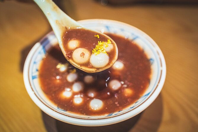 Suzhou Alleyway Walking Food Tour - Savory soy milk, fried snacks, and Tang Dynasty sesame balls