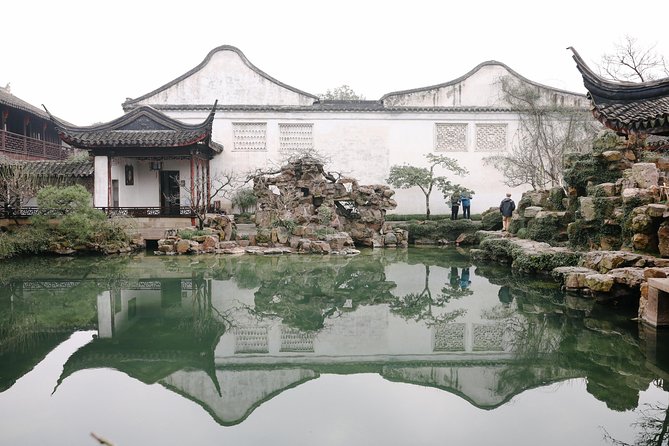 Suzhou and Zhouzhuang Water Village Day Trip from Shanghai - Guide quality matters more than the itinerary suggests