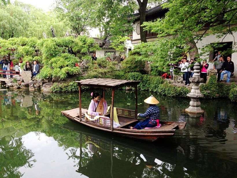 Suzhou and Zhujiajiao Private Guided Day Trip from Shanghai - Zhujiajiao, canals and old stone lanes