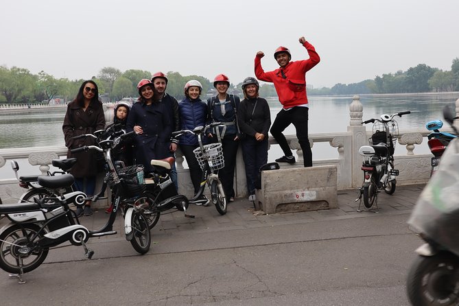 The Hutong Experience by Bike - Riding through centuries-old lanes