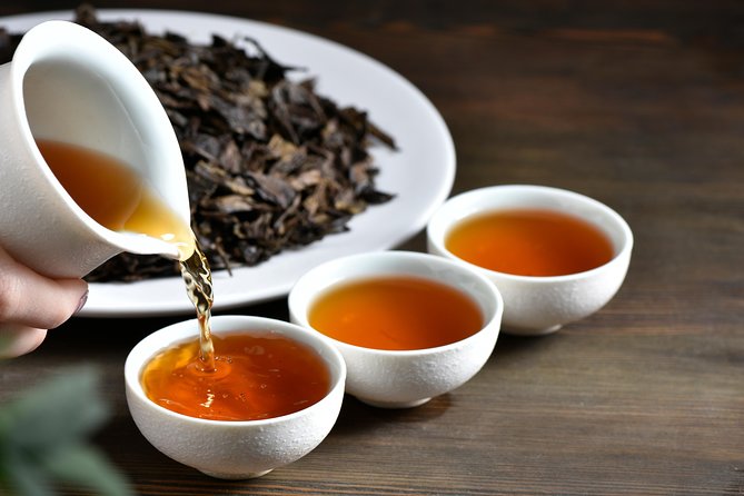 Three-Hour Private Chengdu Tea Wholesale Market Tour - Tea Sets and Accessories at Better Prices