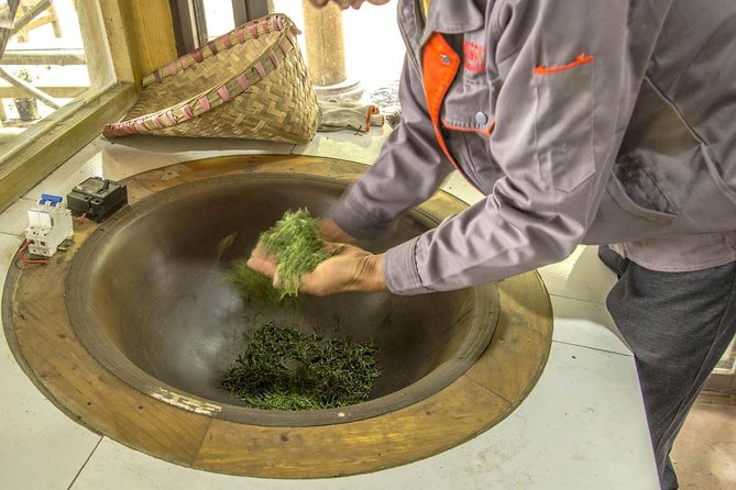 Three-Hour Private Chengdu Tea Wholesale Market Tour - Inside a Wholesale Market With Thousands of Shops