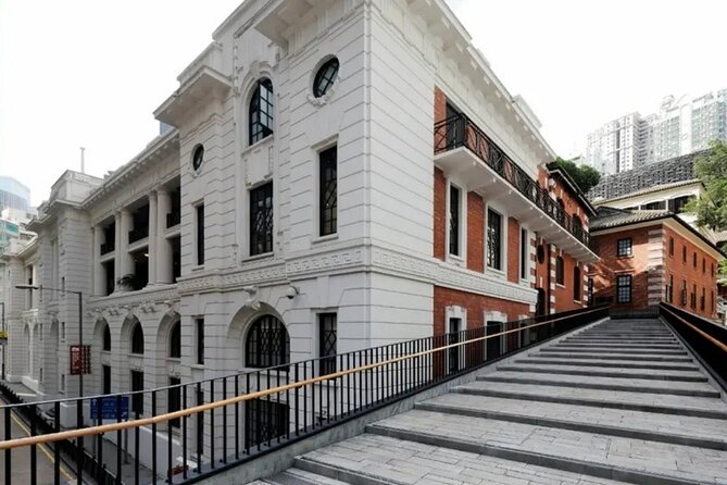 Top-Rated Hong Kong Tour: Peak Tram, Dim Sum & Cultural Sights - Why this tour works for a short Hong Kong visit