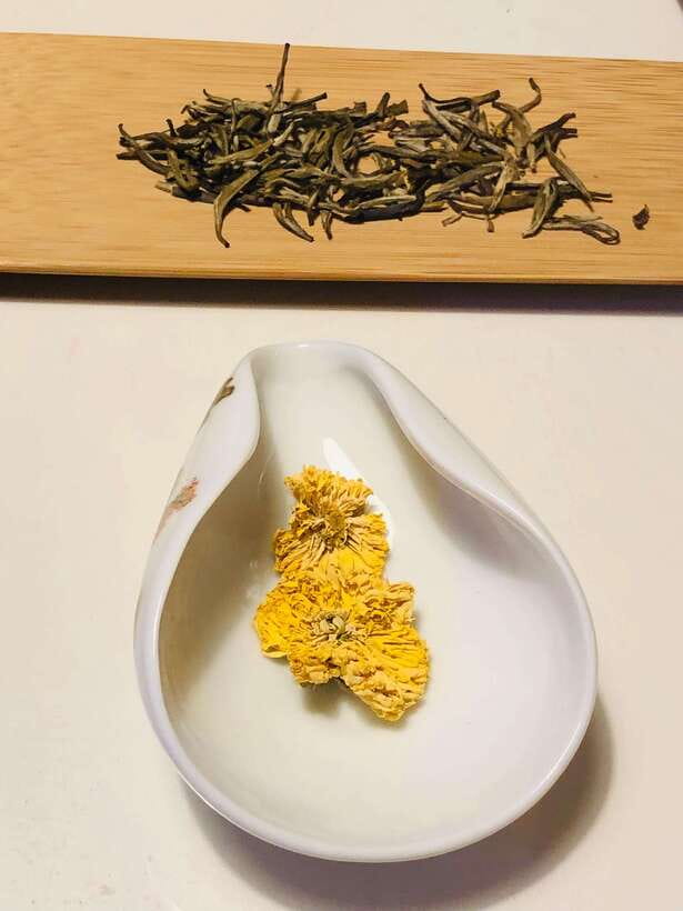 Traditional Chinese Tea Ceremony Experience - Watching the brewing technique