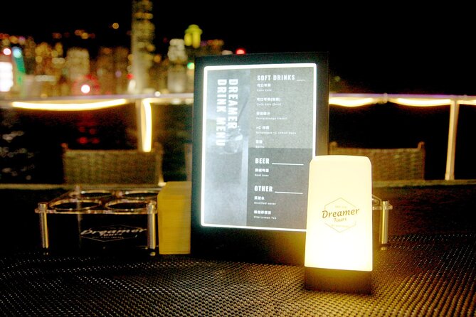 Victoria Harbour Yacht Night Cruise - DREAMER：Tourguide & Photos - Wi-Fi, seating, and onboard comfort