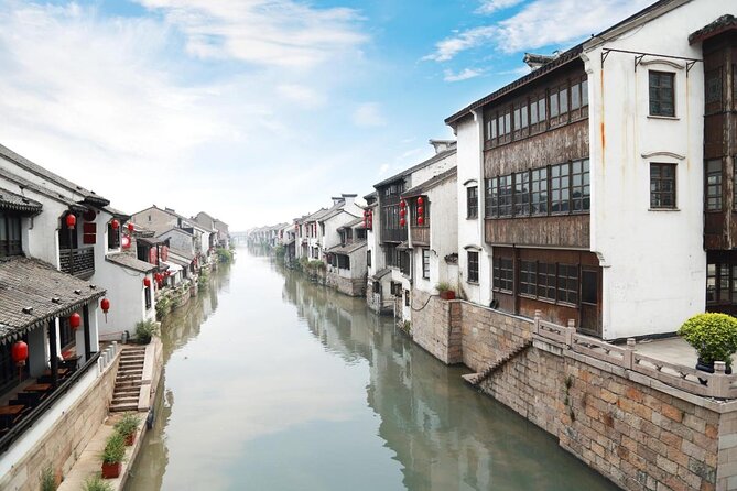 Wuzhen and Xitang Water Town Private Full Day Trip from Shanghai with Lunch and Dinner - Key points at a glance