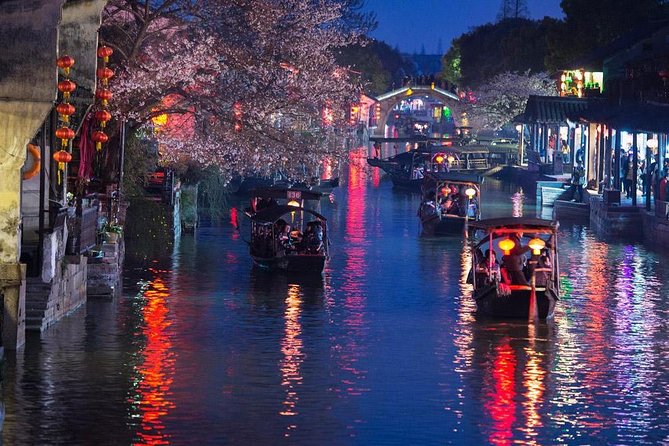 Wuzhen and Xitang Water Town Private Full Day Trip from Shanghai with Lunch and Dinner - Guides who make the day easier