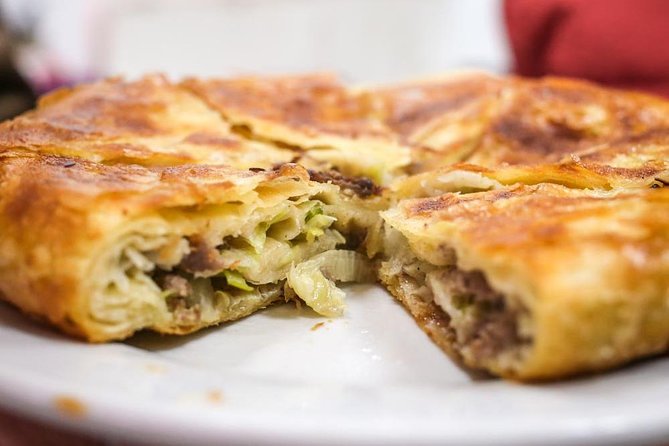 Xi'an Morning Food & Market Tour by TukTuk - Breakfast at family-owned shops