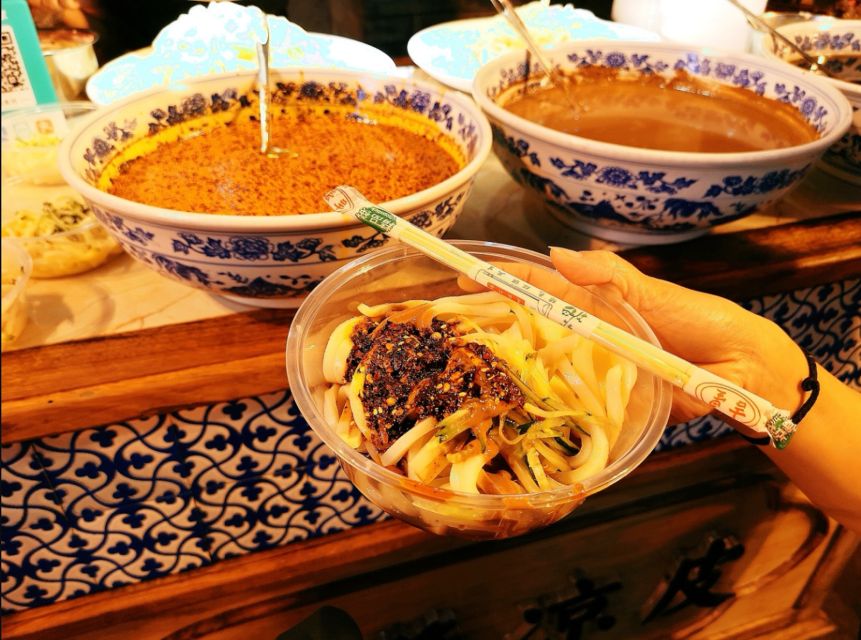 Xi'an Muslim Quarter Night Market Foodie Walking Tour - Who should book this Xi’an food walk?