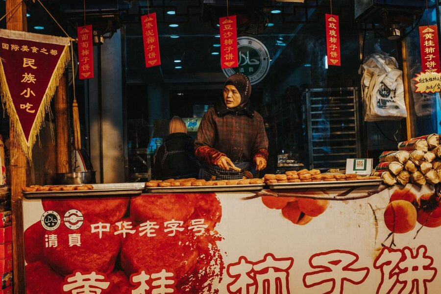 Xi'an Muslim Quarter Night Market Foodie Walking Tour - Timing, comfort, and practical concerns