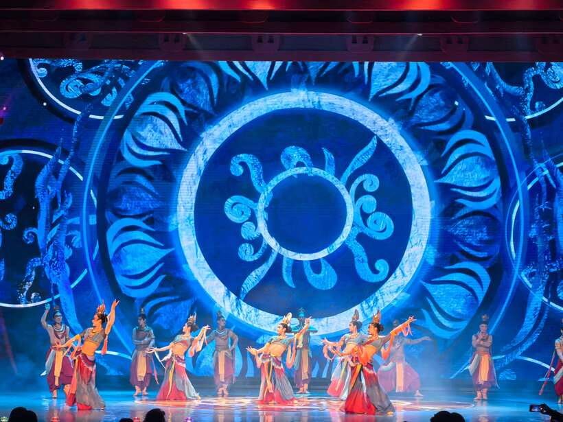 Xi'An: Tang Dynasty Show Ticket w/ Transfer or Dinner - Choosing the right dinner option