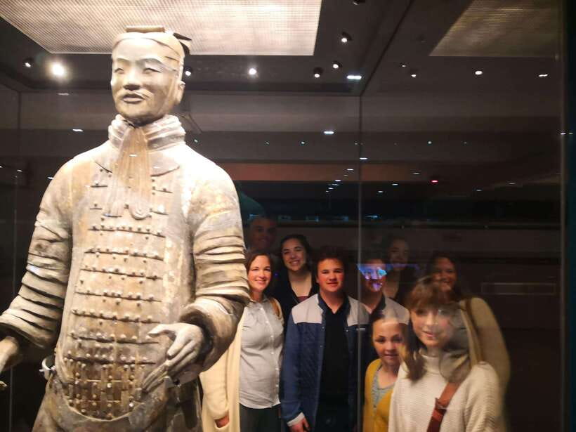Xi'an: Terracotta Warriors Tour w/Optional Guide or Transfer - Picking the right tour option