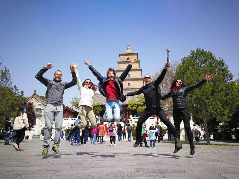 Xi'an: Top 3 Highlights All Inclusive Private Day Tour - Local lunch and a taste of Xi’an