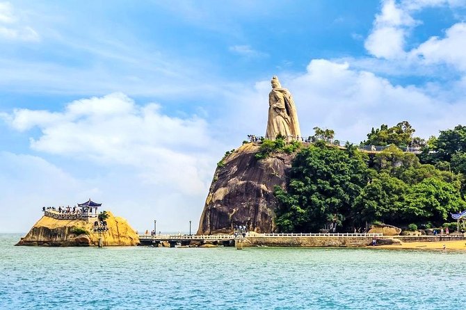Xiamen Half-Day Private Tour include Gulang Yu Island and Garden - What the $135 price means