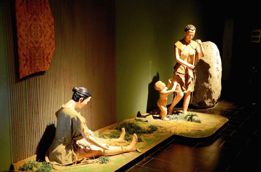Xian Terracotta Amry& Romantic Show & Grand Tang Bright City - The Terracotta Army, Xi’an’s essential first stop
