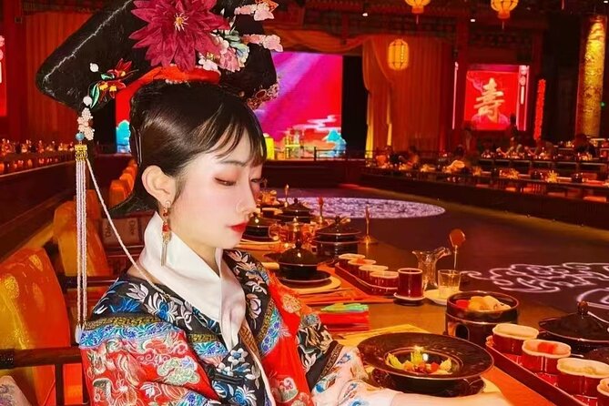 Yuxiandu Chinese Royal Cuisine Museum with Show and Royal Banquet - Arriving for the midday banquet