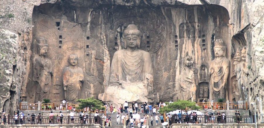 Zhengzhou: Private Tour to Shaolin Temple & Longmen Grottoes - Key points to know before booking