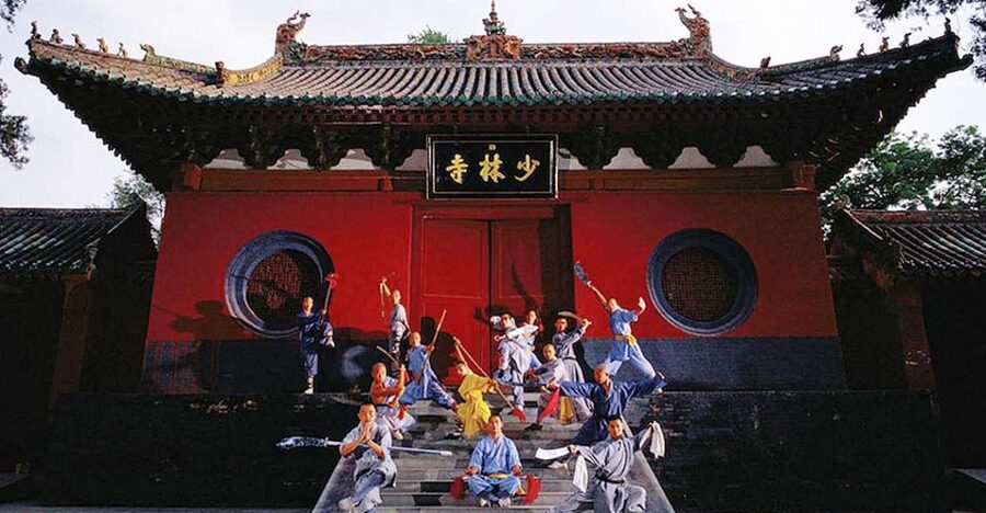 Zhengzhou: Private Tour to Shaolin Temple & Longmen Grottoes - Why this private day trip works