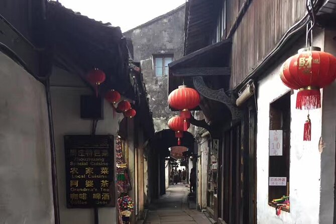 Zhouzhuang Water Village Tour from Shanghai - Entering Zhouzhuang’s old lanes