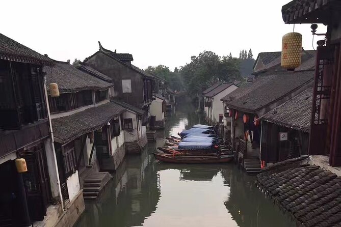 Zhouzhuang Water Village Tour from Shanghai - The late-afternoon light can make the timing worthwhile