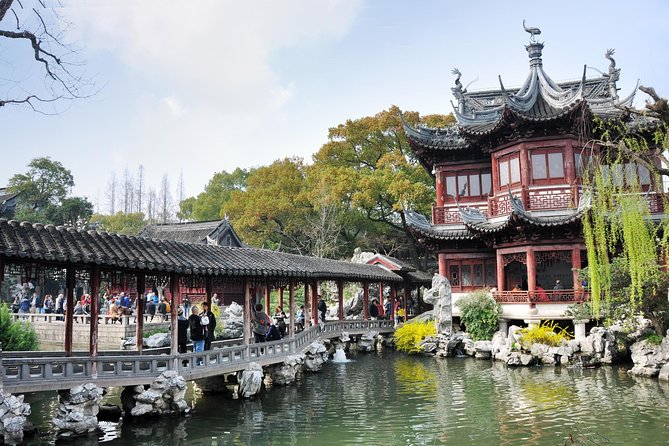 Zhujiajiao Water Town and Shanghai City Flexible Private Tour - What a private guide adds in Zhujiajiao