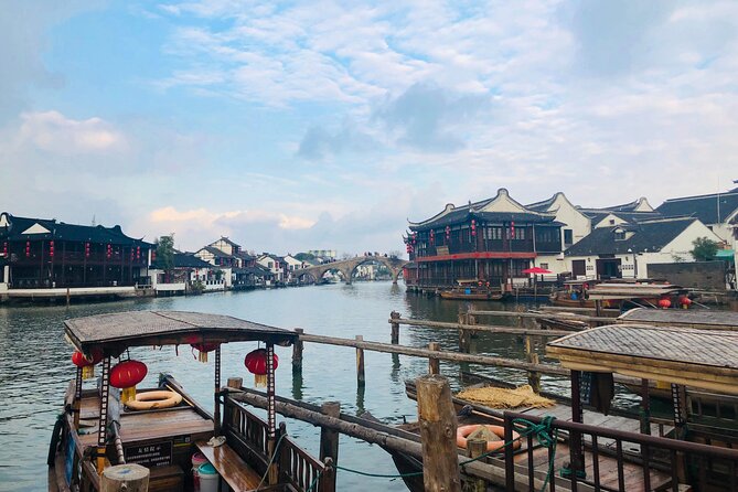 Zhujiajiao Water Town and Shanghai City Private Day Tour - Yuyuan Garden and old Shanghai