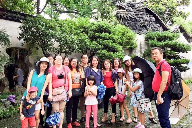 Zhujiajiao Water Town and Shanghai Highlights Private Trip - Yuyuan Garden and Old Shanghai